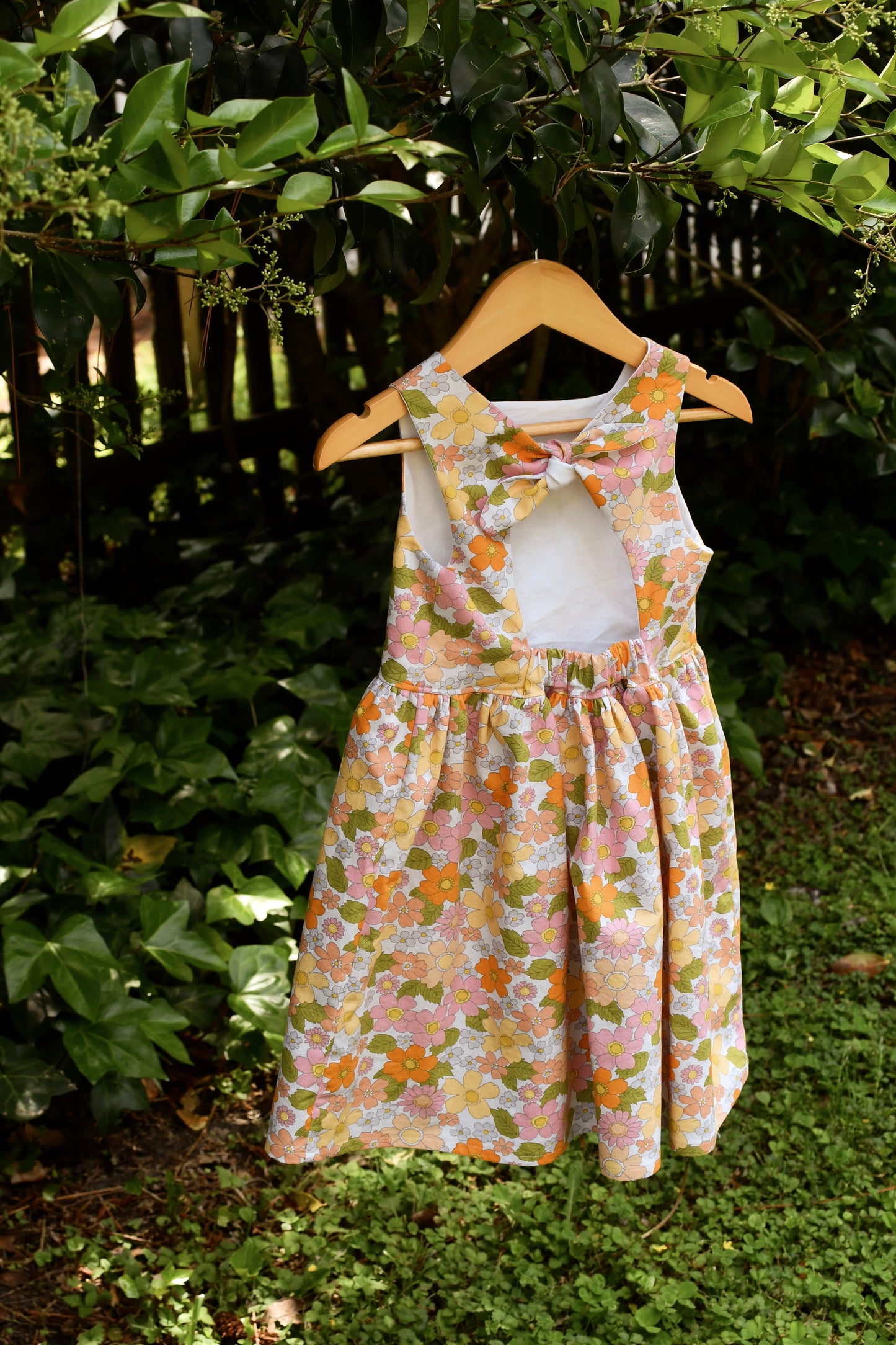 Emma Tieback Dress, 60s Floral