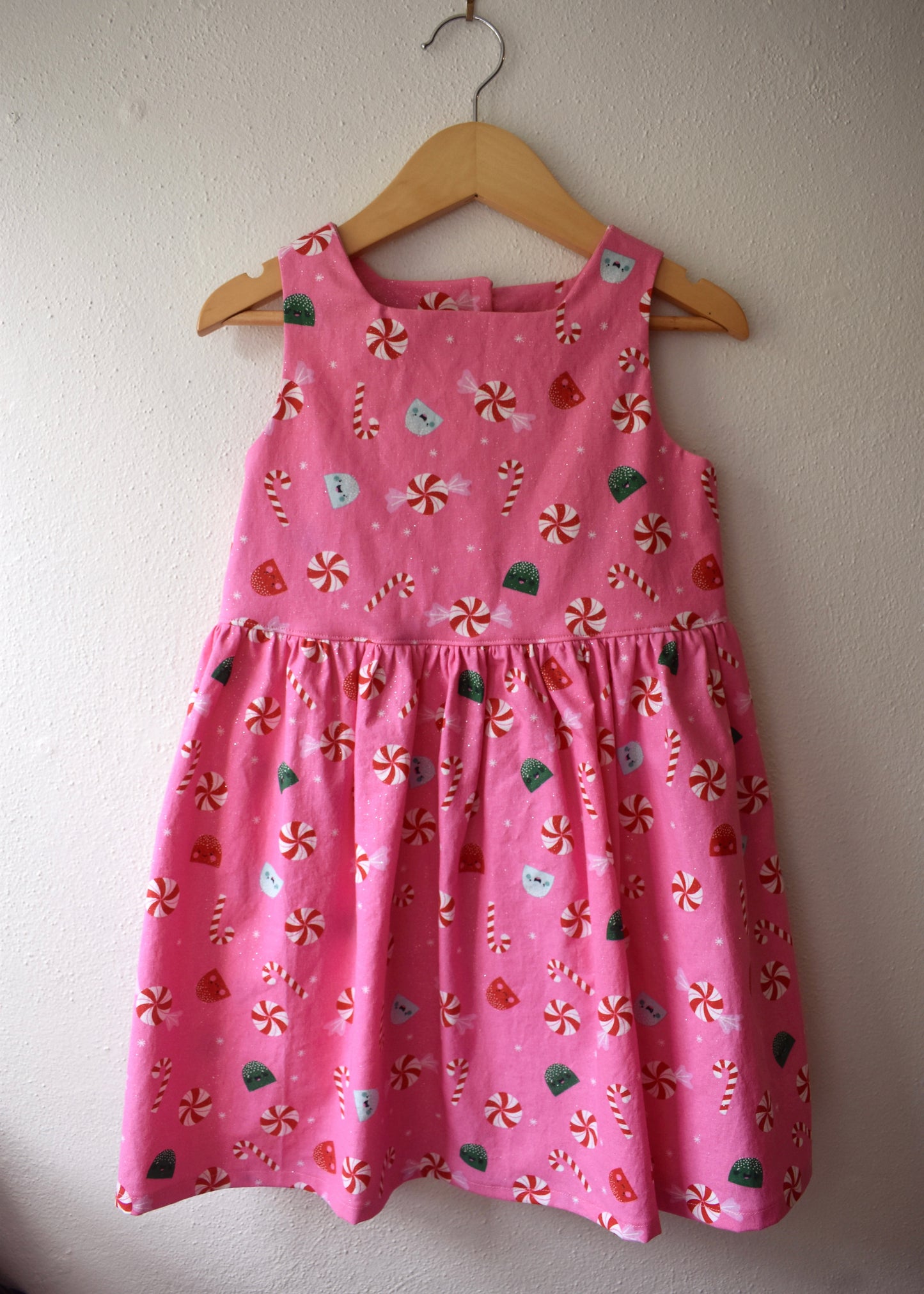 Juniper Jumper, Glitter Glitter Gumdrops